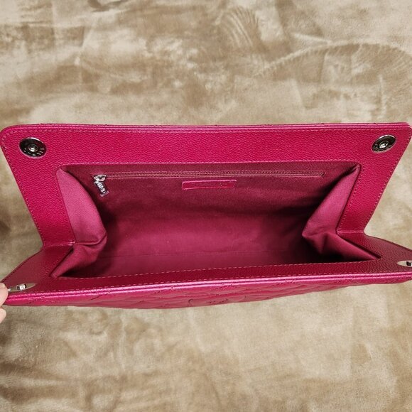 Chanel Dark Pink Clutch Bag 99568, Authentic - Picture 8 of 12